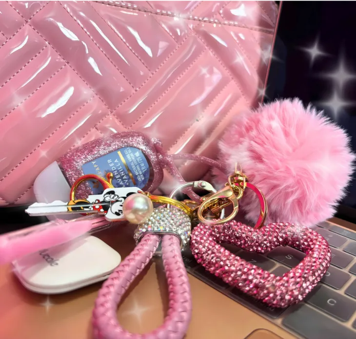 C'est L'amour Collection